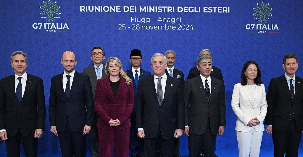 最后时间将至！中方即将断供，美西方彻底急了，7国求中方高抬贵手！