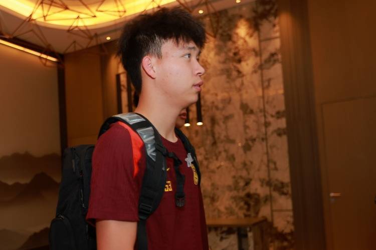 刘建宏：中国足球已是亚洲三流，好苗子赶紧去欧洲联赛