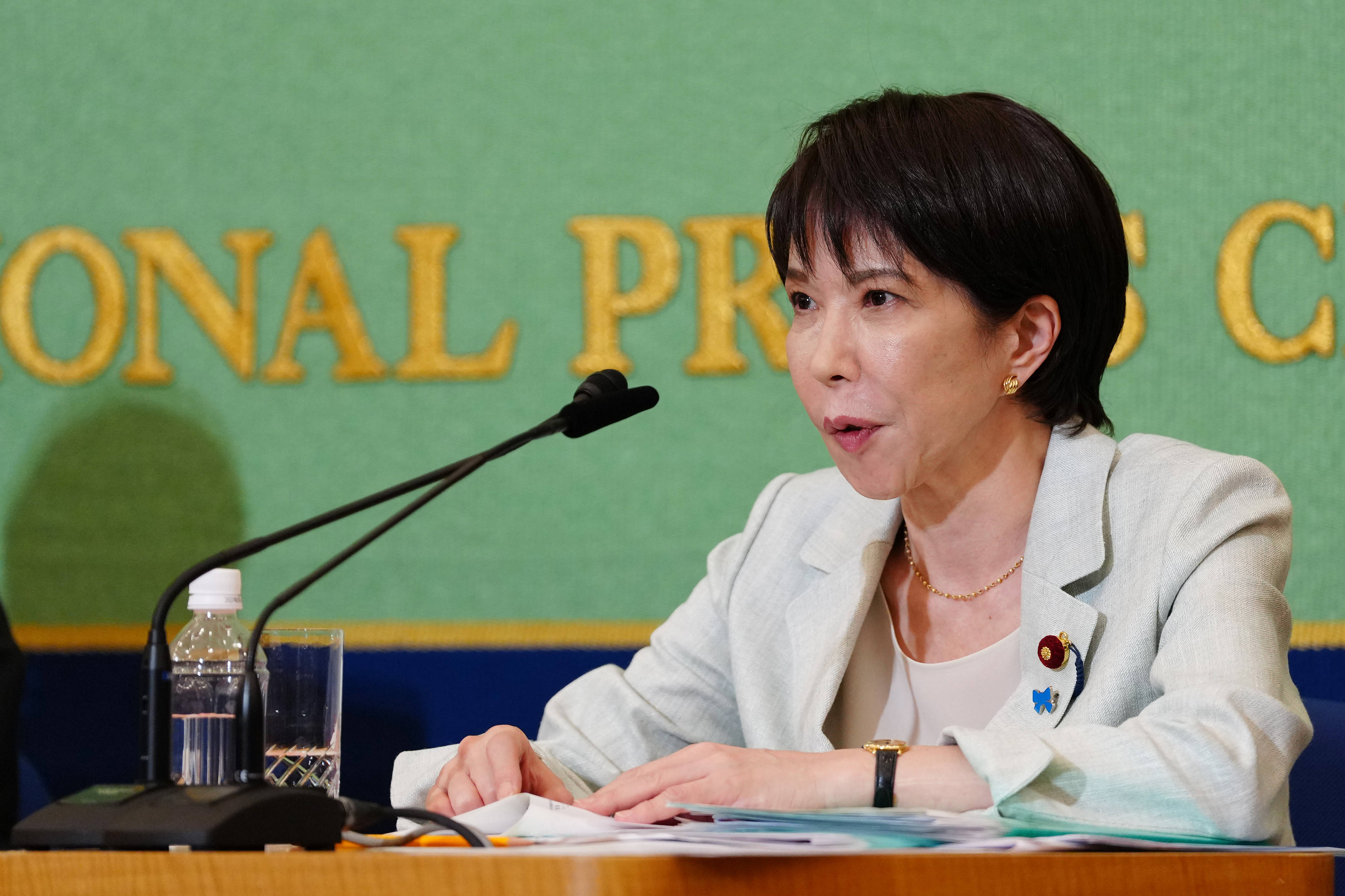 民调显示：自民党总裁选举高市早苗支持率领先