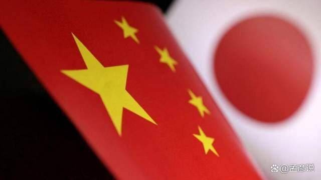 被中朝韩轮番警告，高市服软求饶，连夜联系中国，要敲开合作大门