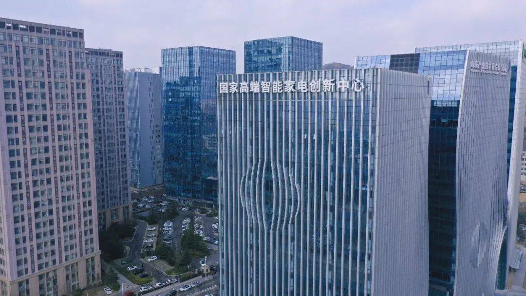 山东省委常委、青岛市委书记曾赞荣：推动科技创新和产业创新深度融合 因地制宜培育发展新质生产力