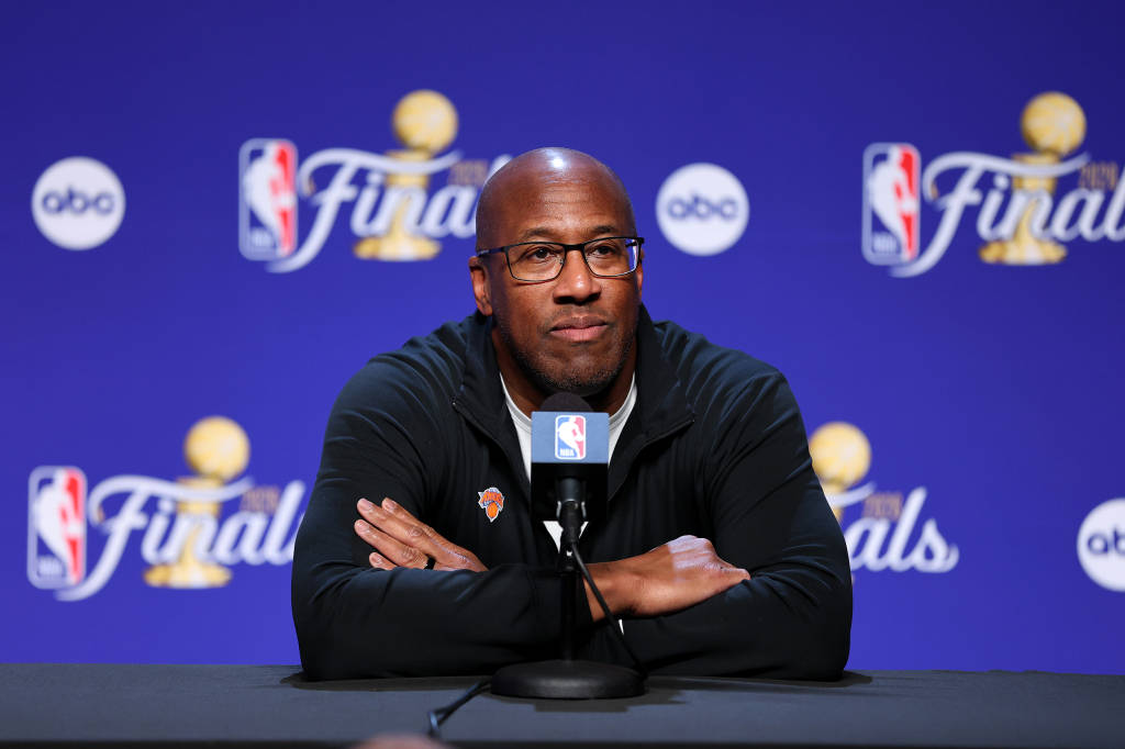NBA｜赛后抱怨裁判不公，布朗教练：这种尺度会影响胜负
