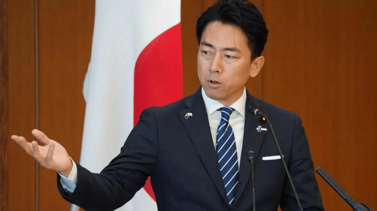 G7刚宣布对华重要决定，高市就对中国喊话，日本防卫大臣却唱反调